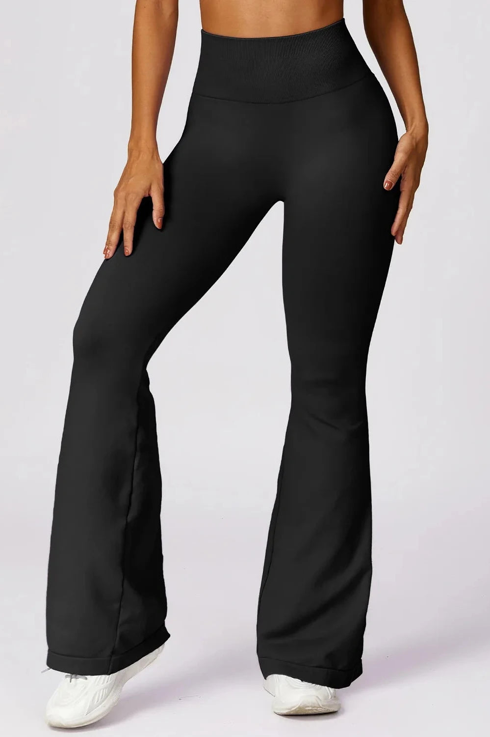 Ribbed Seamless Flared Yoga Pants